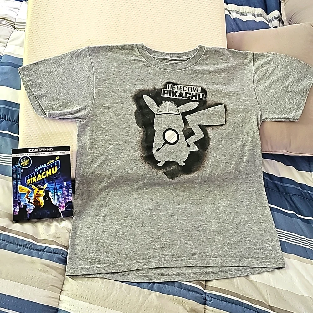 Pokémon Bundle - Detective Pikachu shirt kids large. Pokémon - Detective Pikachu - Picture 1 of 7